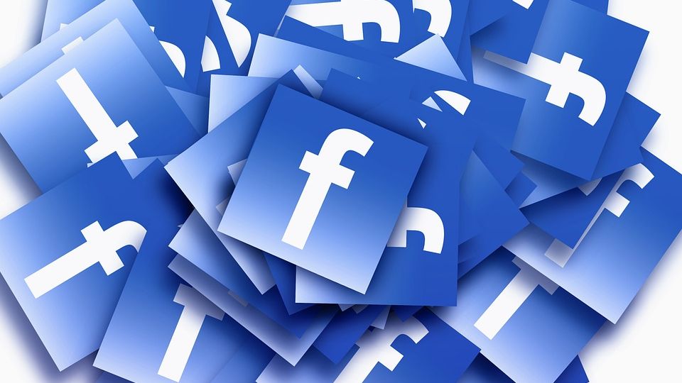 facebook-254165_960_720